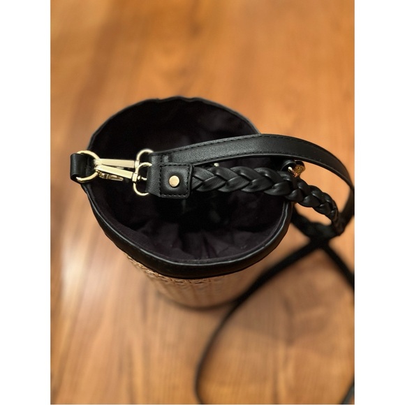 NWOT Straw Cylinder Black and Tan Crossbody Purse - Picture 3 of 5